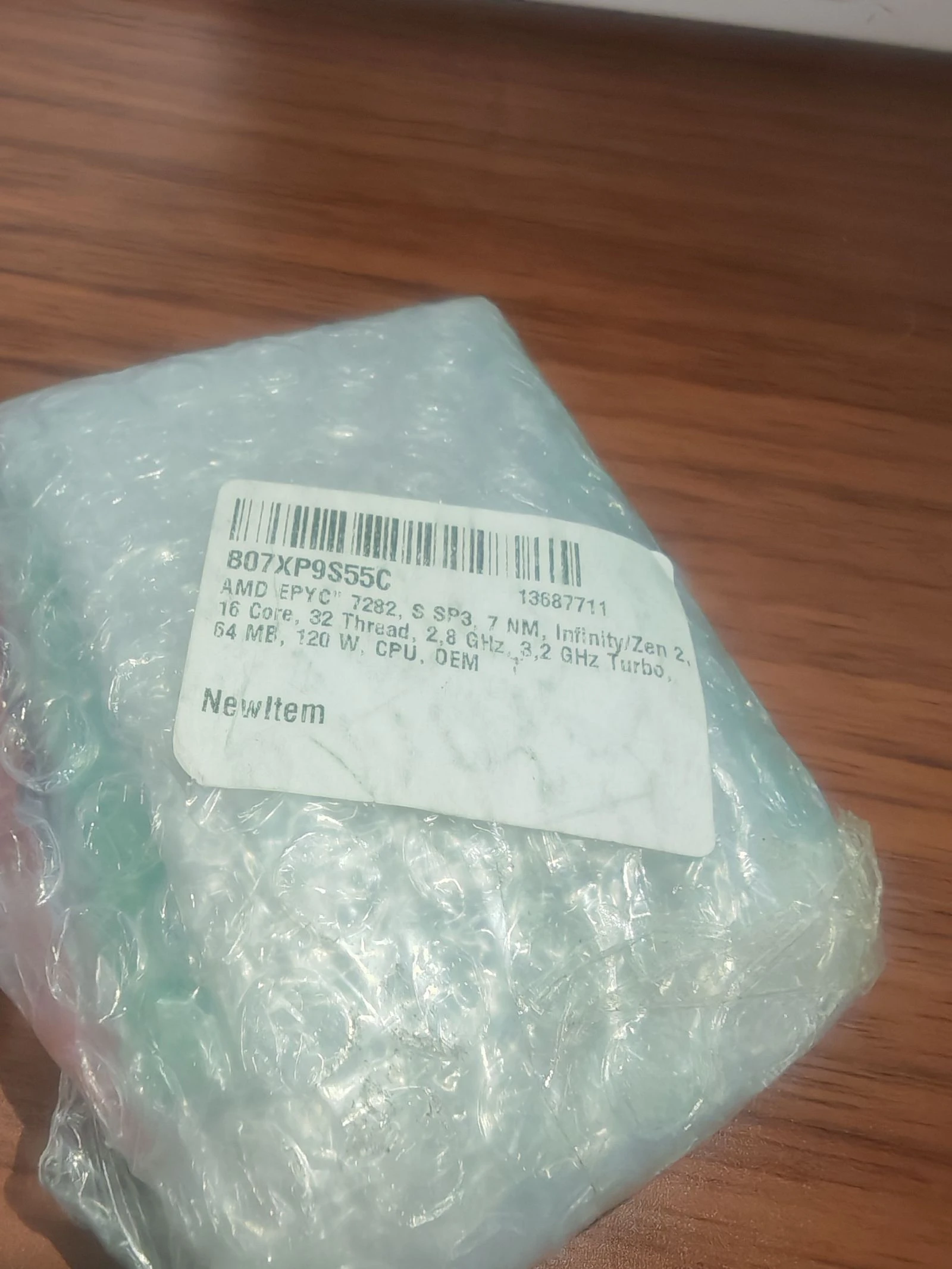 procesador Amd Epyc 7282 – photo 5